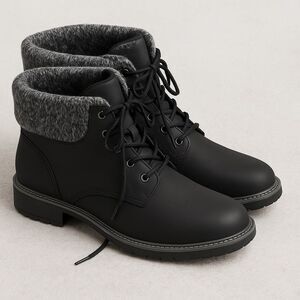 Cliffs by White Mountain Women’s Elinor Black Lace-Up Boots